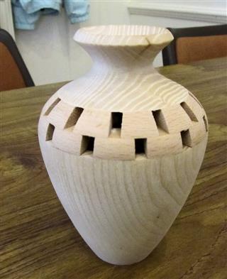 The finished vase just needs a bit more finishing off I think Fred voluntered